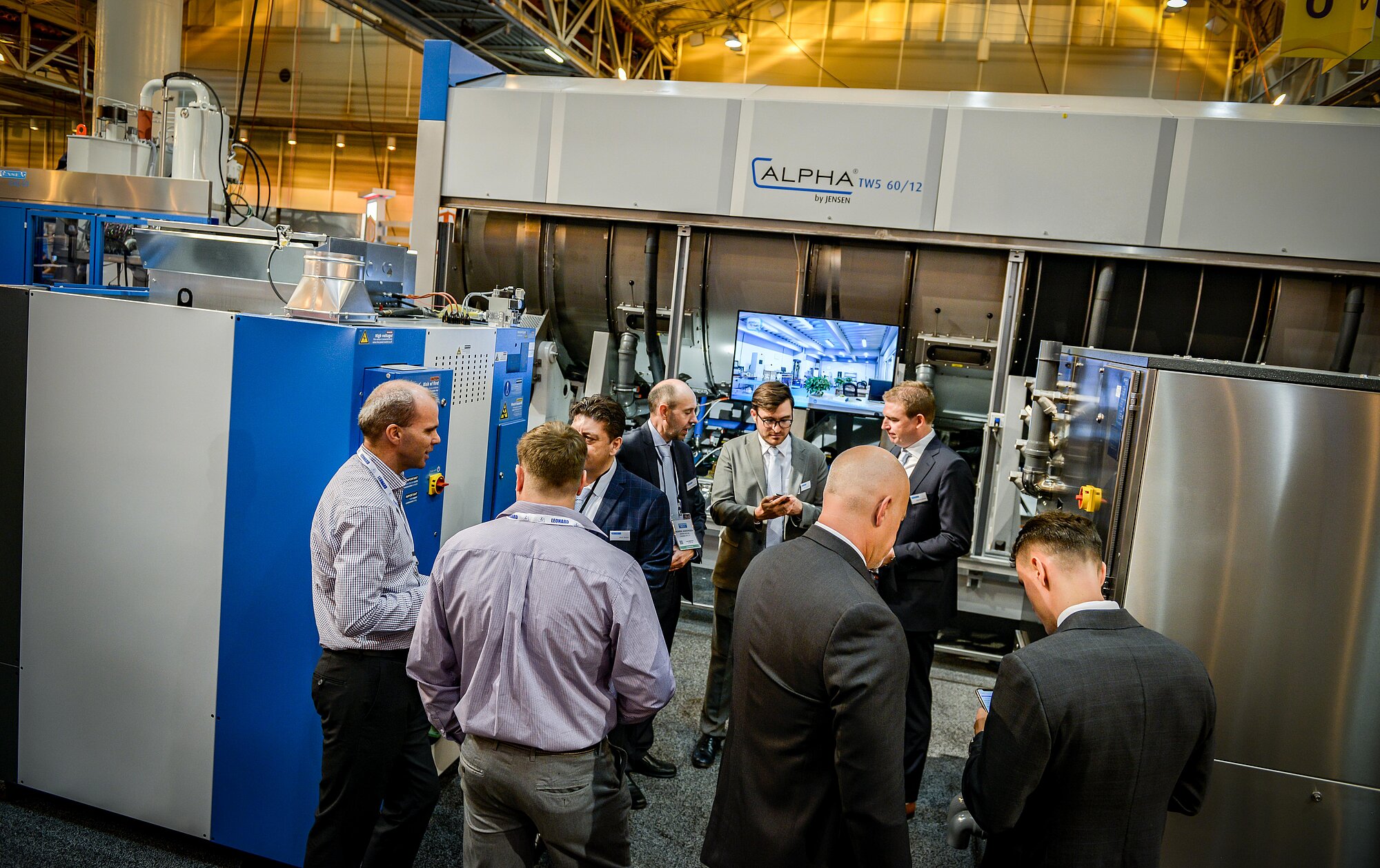 [Translate to Japanese:] 